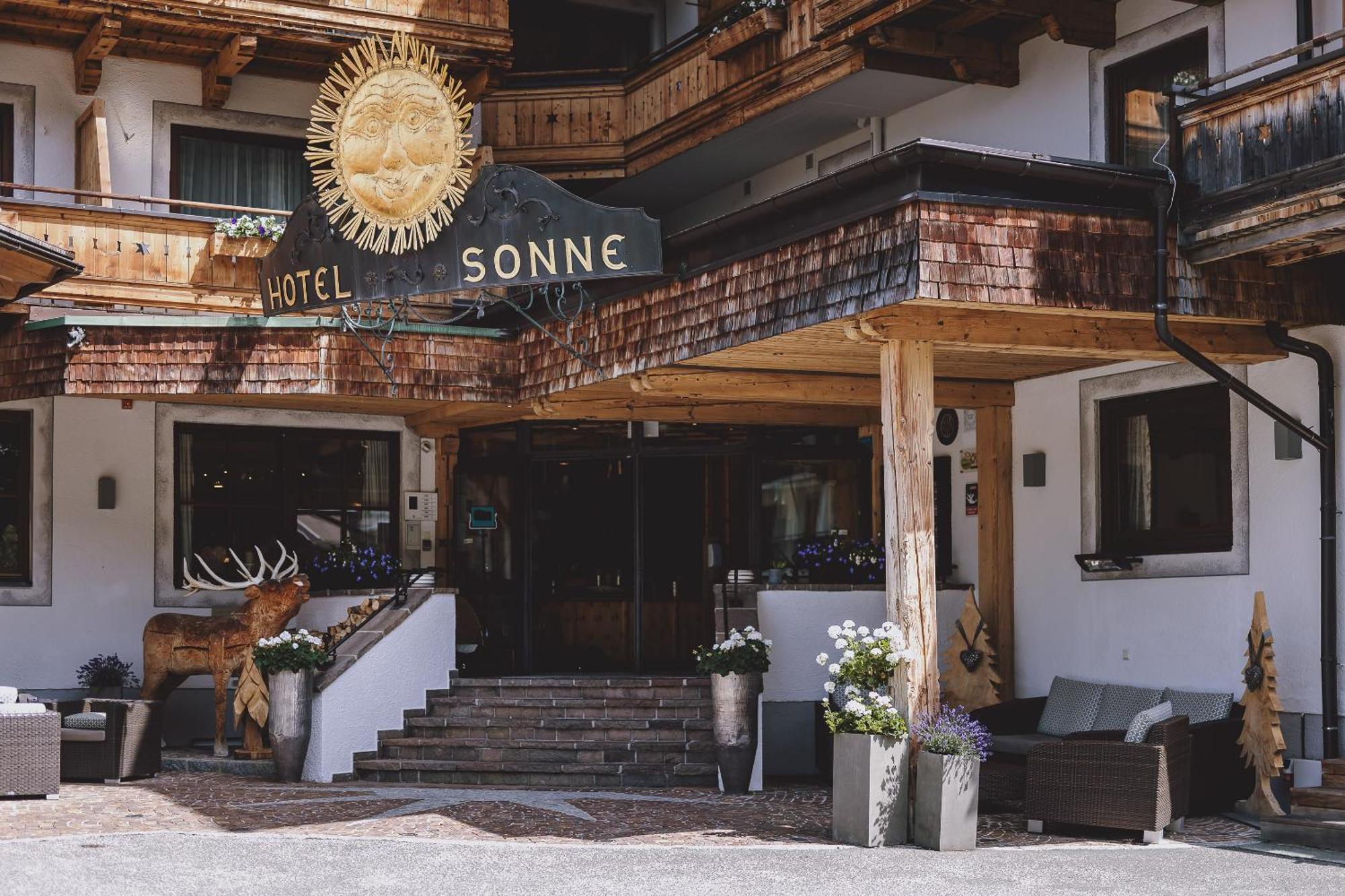 Hotel Die Sonne Saalbach-Hinterglemm Eksteriør billede